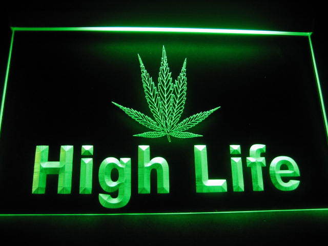 High Life Logo Beer Bar Pub Store Light Sign Green